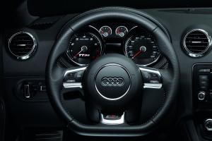 Audi TT RS Coupe 2011 года  (NA)